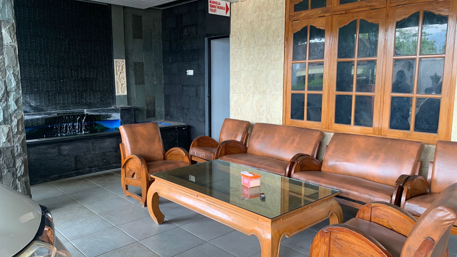 gambar fasilits area santai