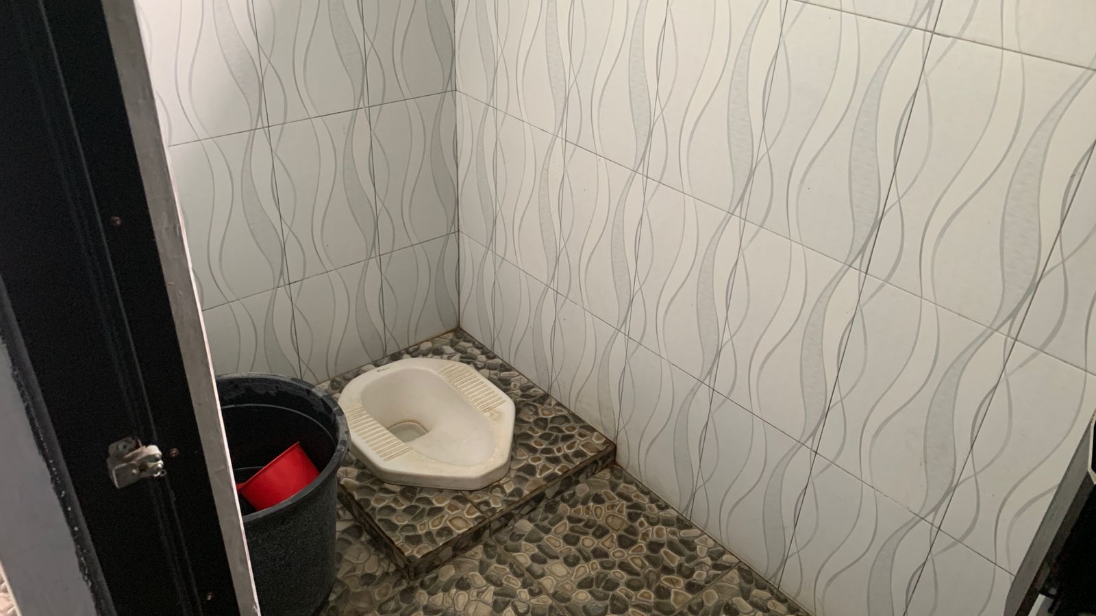 gambar fasilitas toilet bersih